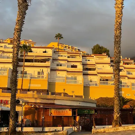 Oasis San Eugenio 1-bedroom With Ocean View, Large Terrace And Pool, Full Kitchen *