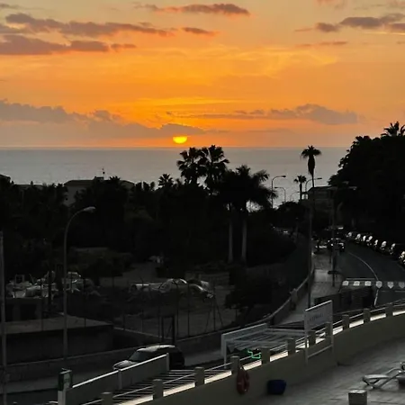 Oasis San Eugenio 1-bedroom With Ocean View, Large Terrace And Pool, Full Kitchen Costa Adeje (Tenerife)