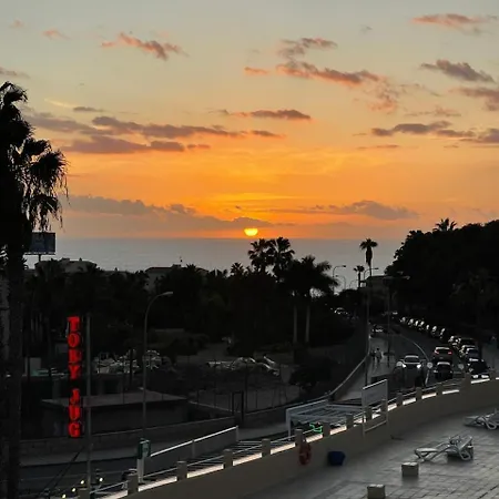 Oasis San Eugenio 1-bedroom With Ocean View, Large Terrace And Pool, Full Kitchen Appartement *