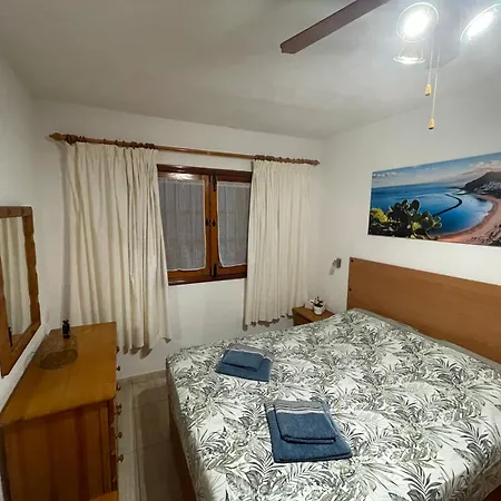 Oasis San Eugenio By Armina & Stan Ocean View Large Terrace Pool Full Kitchen *