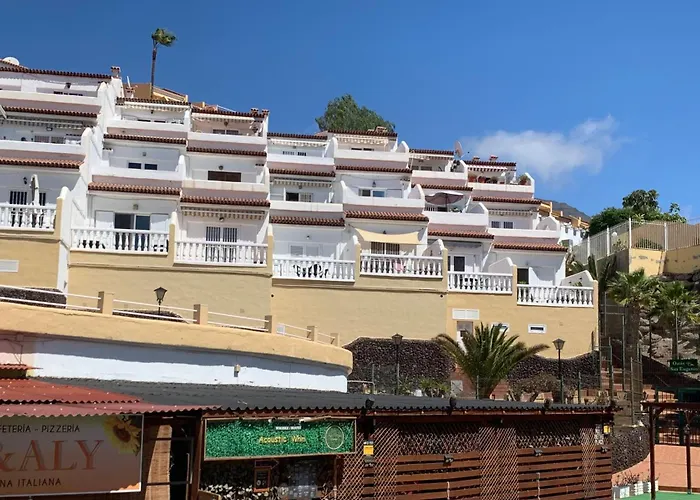 Oasis 1-bedroom Ocean View Large Terrace Pool Full Kitchen Апартаменты