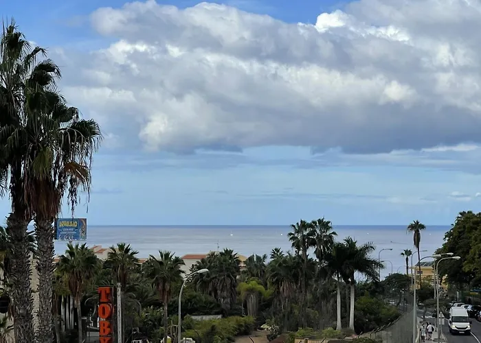 Апартаменты Oasis 1-bedroom Ocean View Large Terrace Pool Full Kitchen Адехе