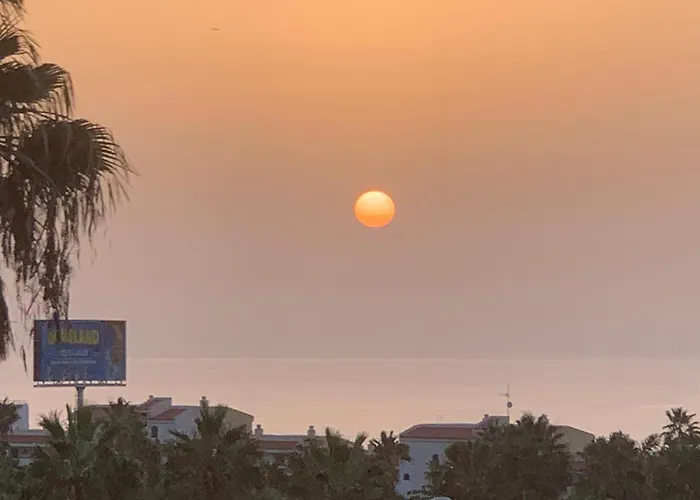 Апартаменты Oasis 1-bedroom Ocean View Large Terrace Pool Full Kitchen Адехе