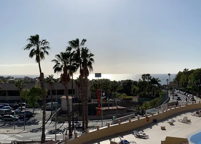 Апартаменты Oasis 1-bedroom Ocean View Large Terrace Pool Full Kitchen Адехе