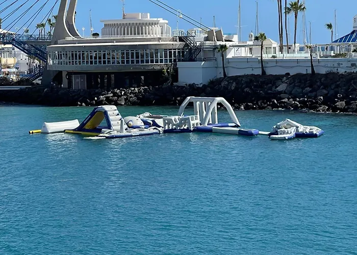 Апартаменты Oasis 1-bedroom Ocean View Large Terrace Pool Full Kitchen *